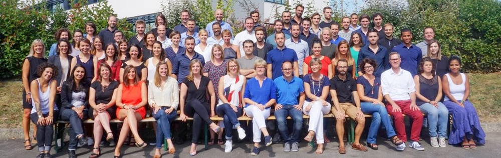 Photo de groupe des collaborateurs MV Group